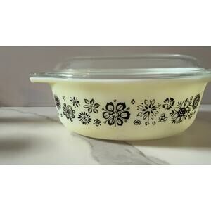 Vintage Pyrex Promotional Pressed Flowers Casserole With Lid